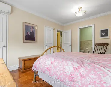 
            #309-30 Elm Ave Rosedale-Moore Park 3睡房2卫生间1车位, 出售价格779900.00加元                    