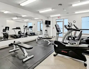 #604-18 Hillcrest Ave Willowdale East 2 beds 2 baths 1 garage 625800.00