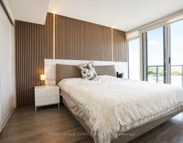#717-72 Esther Shiner Blvd Bayview Village 2 beds 2 baths 2 garage 590000.00