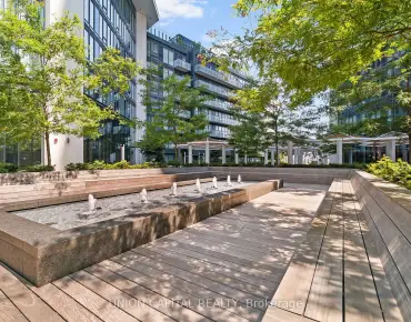 #909-138 Downes St Waterfront Communities C8 1 beds 1 baths garage 499999.00