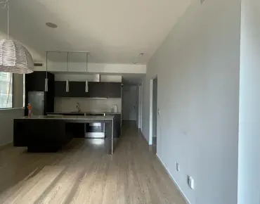 
#302-8 Charlotte St Waterfront Communities C1 2 beds 2 baths 1 garage 849000.00        