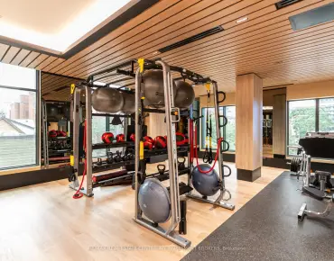 
#1805-252 Church St Church-Yonge Corridor 1 beds 1 baths  garage 545000.00        