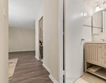 
            #2205-1350 York Mills Rd Parkwoods-Donalda 2睡房1卫生间1车位, 出售价格388888.00加元                    