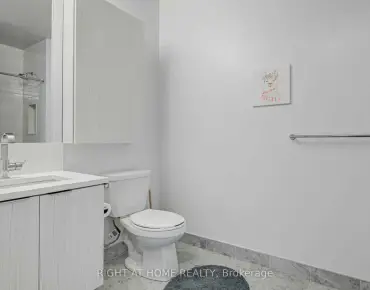 
            #Uph02-38 Iannuzzi St Niagara 睡房1卫生间车位, 出售价格439000.00加元                    