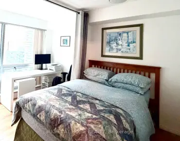 #1712-10 Queens Quay W Waterfront Communities C1 1 beds 1 baths 1 garage 485000.00