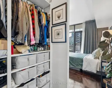 #905-33 Charles St E Church-Yonge Corridor 2 beds 1 baths 1 garage 725000.00