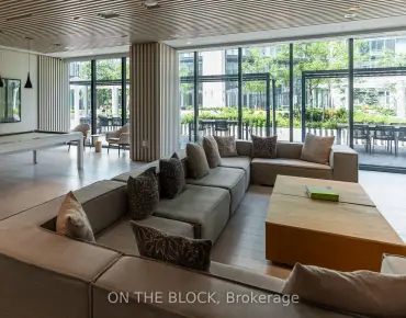 
#2801-138 Downes St Waterfront Communities C8 1 beds 2 baths  garage 615000.00        