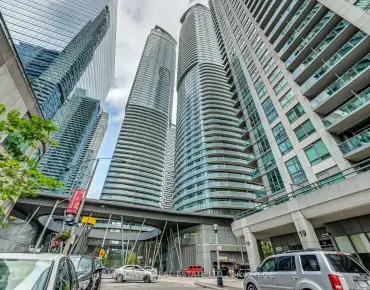 
#5101-12 York St Waterfront Communities C1 1 beds 1 baths 1 garage 592888.00        