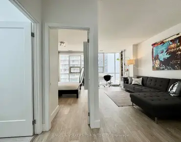 
#706-393 King St W Waterfront Communities C1 2 beds 1 baths 1 garage 498800.00        
