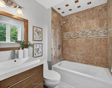 
115 Scenic Mill Way St. Andrew-Windfields 3 beds 3 baths 3 garage 990000.00        