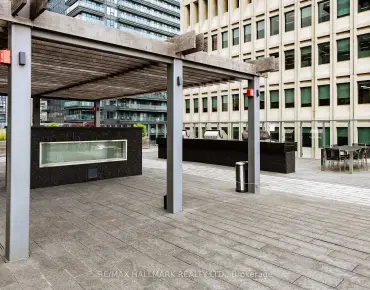 #1811-57 St Joseph St Bay Street Corridor 1 beds 2 baths 1 garage 899000.00