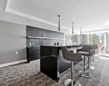 
#1118-525 Adelaide St W Waterfront Communities C1 1 beds 2 baths 1 garage 649000.00        