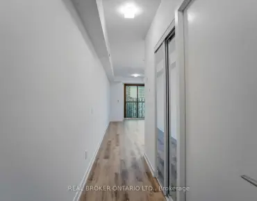 #LPH16-28 Eastern Ave Moss Park beds 1 baths garage 329000.00