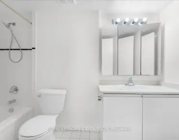 #1306-21 Overlea Blvd Thorncliffe Park 2 beds 2 baths 1 garage 439000.00