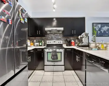 #706-7 Lorraine Dr Willowdale West 2 beds 2 baths 1 garage 599900.00