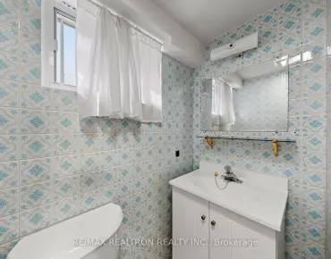 #59-10 Esterbrooke Ave Don Valley Village 3睡房3卫生间1车位, 出售价格738000.00加元