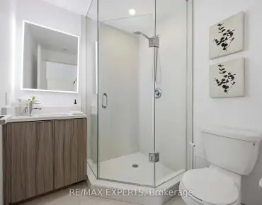 #1007-223 St Clair Ave W Yonge-St. Clair 2睡房2卫生间1车位, 出售价格779000.00加元