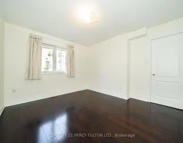 
            #15-22 William Poole Way Willowdale East 3睡房3卫生间2车位, 出售价格1288000.00加元                    
