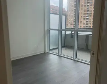 #509-4955 Yonge St Willowdale East 1睡房1卫生间1车位, 出售价格659900.00加元