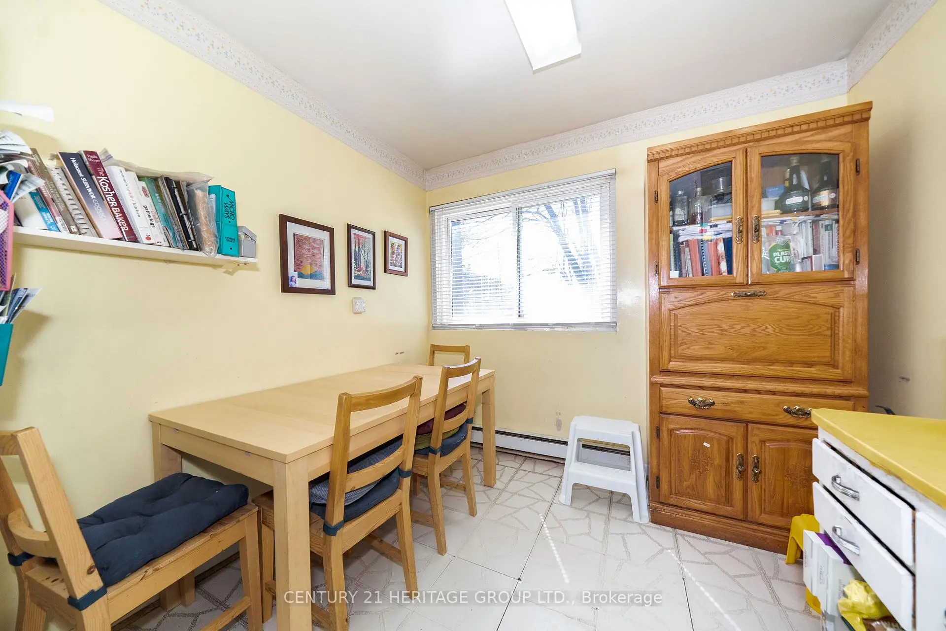 Toronto 共管镇屋