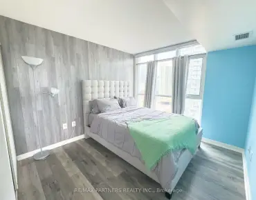 #1806-15 Iceboat Terr Waterfront Communities C1 2睡房2卫生间1车位, 出售价格698000.00加元