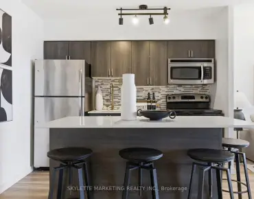 
            #701-801 Sheppard Ave W Clanton Park 1睡房1卫生间1车位, 出售价格429990.00加元                    
