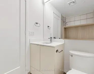 #1839-135 Lower Sherbourne St Moss Park 1睡房1卫生间车位, 出售价格399000.00加元