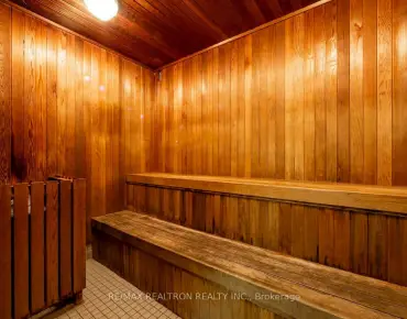 
            #1505-4968 Yonge St Lansing-Westgate 1睡房1卫生间1车位, 出售价格399000.00加元                    