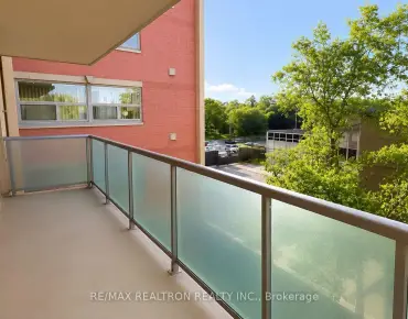 #304-5949 Yonge St Newtonbrook East 1睡房1卫生间车位, 出售价格289000.00加元