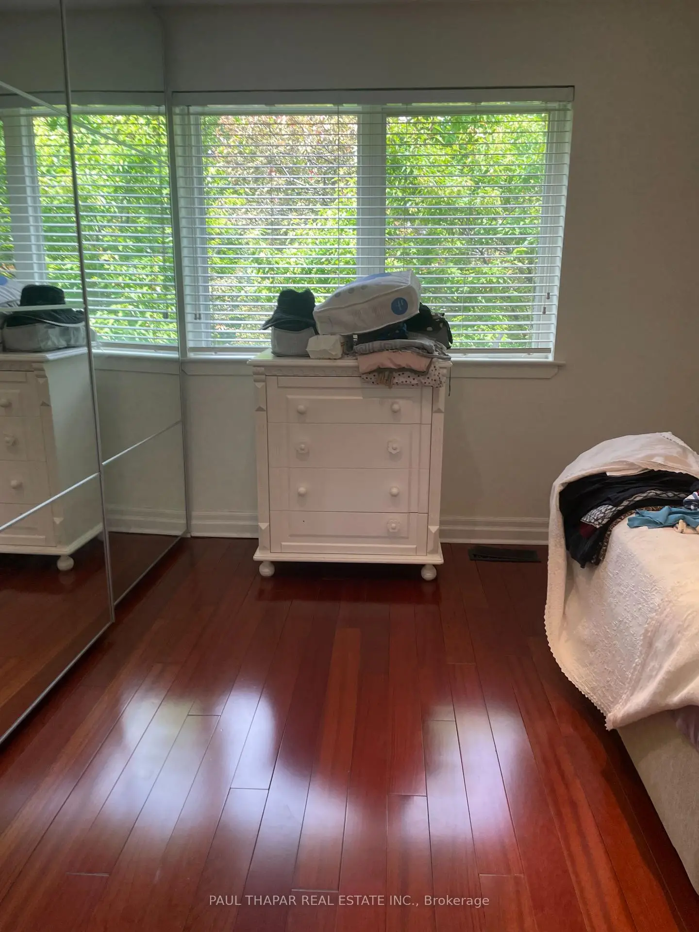 Toronto 共管镇屋
