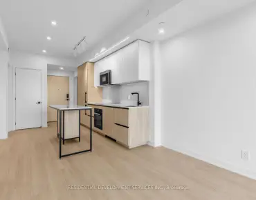 
            #1007-699 Sheppard Ave E Bayview Village 1睡房1卫生间车位, 出售价格412990.00加元                    