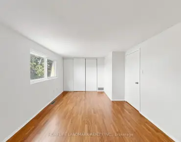 8 Rusty Crest Way Don Valley Village 3睡房2卫生间2车位, 出售价格699900.00加元
