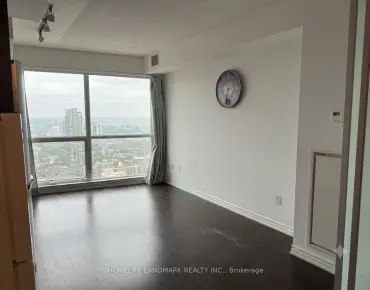 
            #4206-386 Yonge St Bay Street Corridor 1睡房1卫生间车位, 出售价格510000.00加元                    