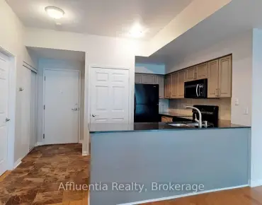 
            #3-228 Queens Quay W Waterfront Communities C1 1睡房1卫生间1车位, 出售价格674888.00加元                    