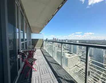 
#4903-386 Yonge St Bay Street Corridor 1 beds 2 baths  garage 668000.00        