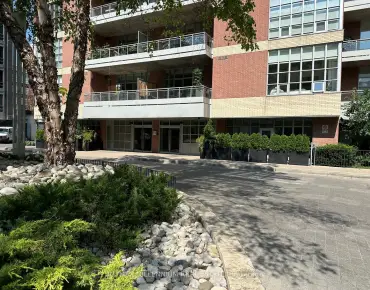 
#1001-23 Brant St Waterfront Communities C1 1 beds 1 baths 1 garage 650000.00        