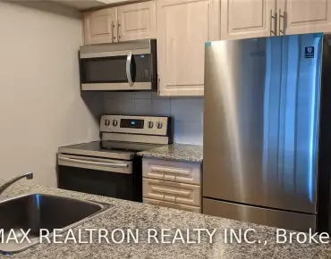 
#1708-31 Bales Ave Willowdale East 1 beds 1 baths 1 garage 438000.00        