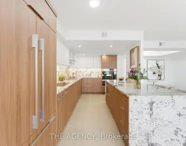 #902-900 Yonge St Annex 2 beds 2 baths 1 garage 1399000.00