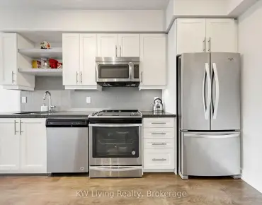 
#3-Adelaide 525 St Waterfront Communities C1 1 beds 1 baths  garage 672800.00        