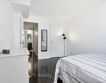 #2721-633 Bay St Bay Street Corridor 1 beds 1 baths 2 garage 588800.00
