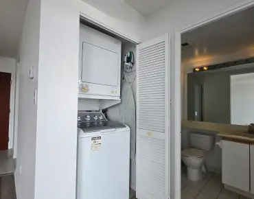 #1403-18 Hillcrest Ave Willowdale East 2 beds 2 baths 1 garage 589900.00