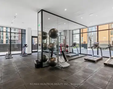 #813-20 Edward St Bay Street Corridor 2 beds 1 baths garage 579800.00