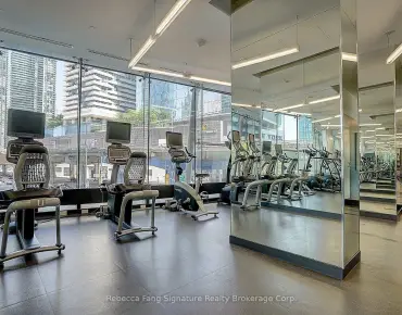 
            #3811-12 York St Waterfront Communities C1 1睡房1卫生间车位, 出售价格468000.00加元                    