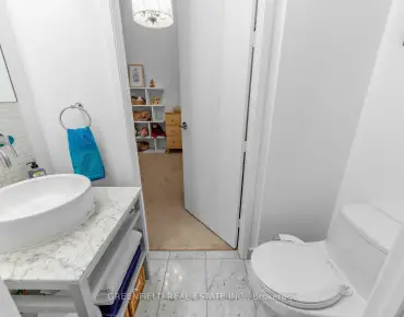 
            #410-380 Macpherson Ave N Casa Loma 2睡房2卫生间1车位, 出售价格829000.00加元                    