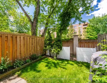 
16 Dutch Myrtle Way Banbury-Don Mills 3 beds 3 baths 2 garage 899000.00        