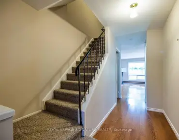 
            62 Thorny Vineway N/A Bayview Village 4睡房2卫生间2车位, 出售价格678888.00加元                    