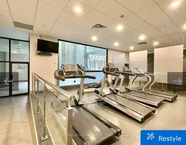 
            #501-5460 Yonge St Willowdale West 2睡房2卫生间1车位, 出售价格648800.00加元                    