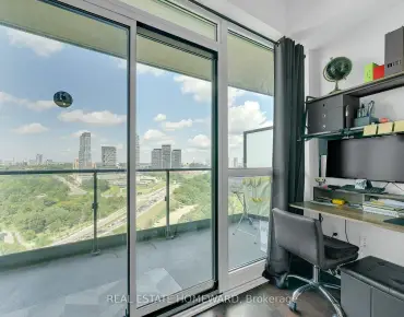
            #1717-160 Vanderhoof Ave Thorncliffe Park 1睡房1卫生间1车位, 出售价格428000.00加元                    