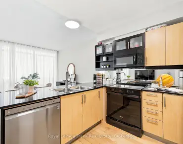 
            #M24-350 Wellington St W Waterfront Communities C1 1睡房1卫生间车位, 出售价格479900.00加元                    