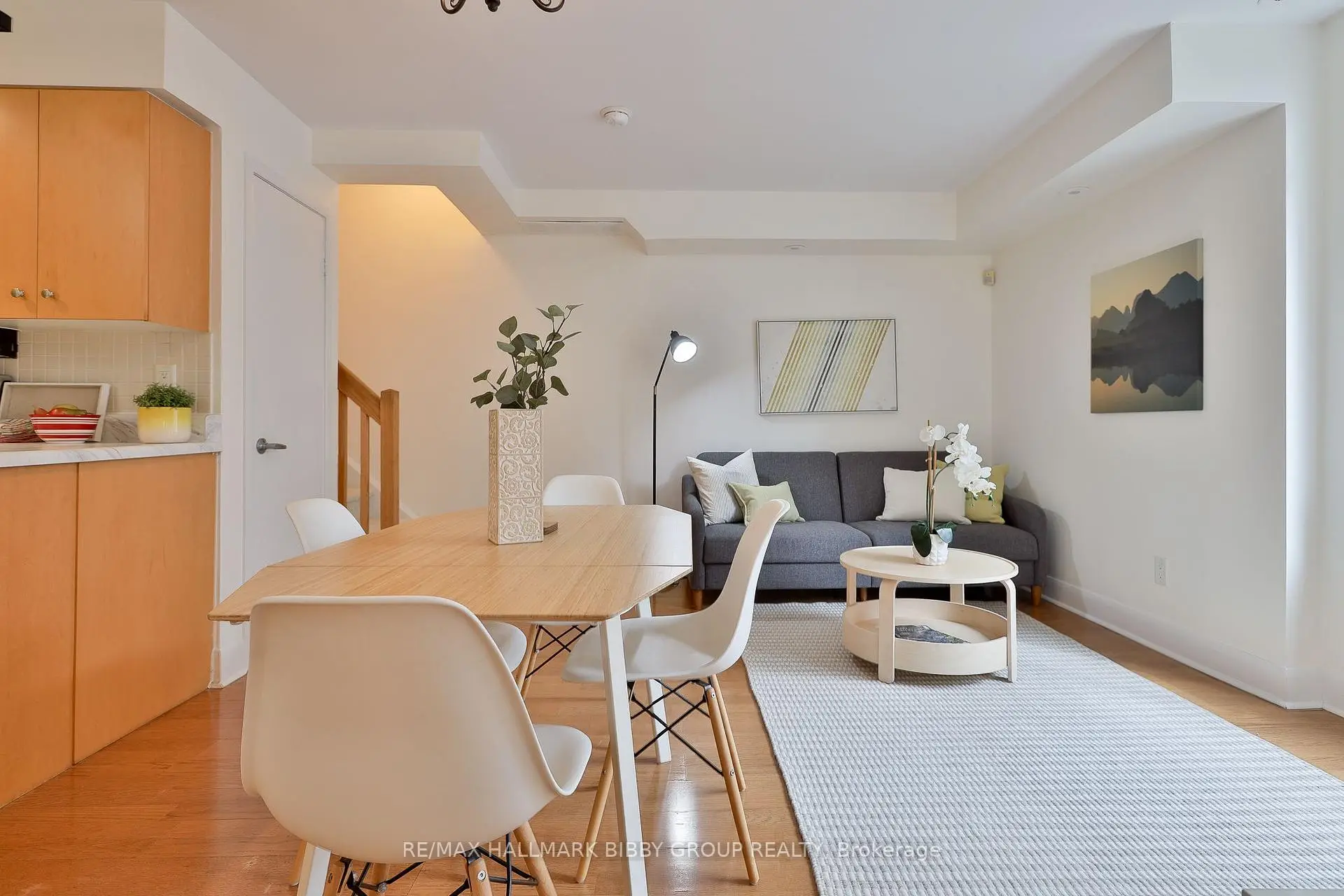 Toronto 共管镇屋